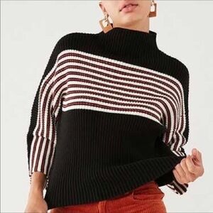 🔥 Urban Outfitters black stripe sweater Medium NWT